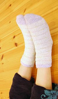 寒いときはクラスで靴下をはいてもいいのでしょうか？ ヨギーで冷え症を治すことはできますか？