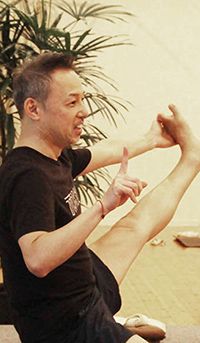私はユーモアがないのですが、どうしたらユーモアのセンスを育めますか？